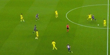 开云体育中国官方网站地址-【西甲】莱万梅开二度 安苏破门 巴萨3比0黄潜