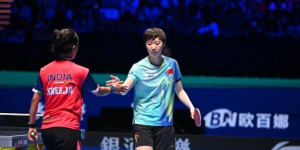 开云中国官方网站-王曼昱3比0阿库拉 国乒六女将均进澳门世界杯16强
