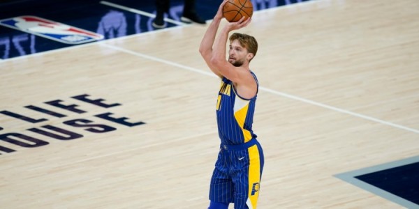 开云体育平台APP下载-小卡正负值+41甚至不是本赛季最高！哈登曾+50砍60分 一人达+57