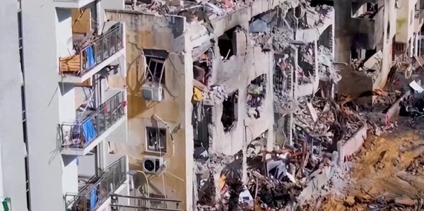 开云中国官方网站-伊朗各路帮手接连冒头，纷纷出兵下场拼命：都跟以色列有血海深仇