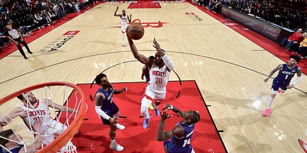 开云中国官方网站-本来进攻就一片混乱，结果火箭还让他长时间留在场上拖累空间？